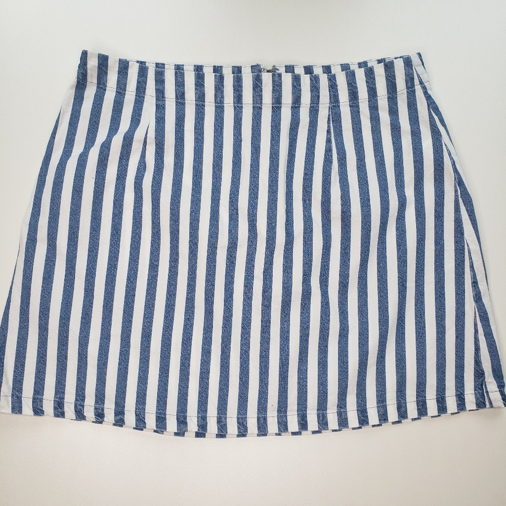 FOREVER 21 Blue and White Striped Skirt